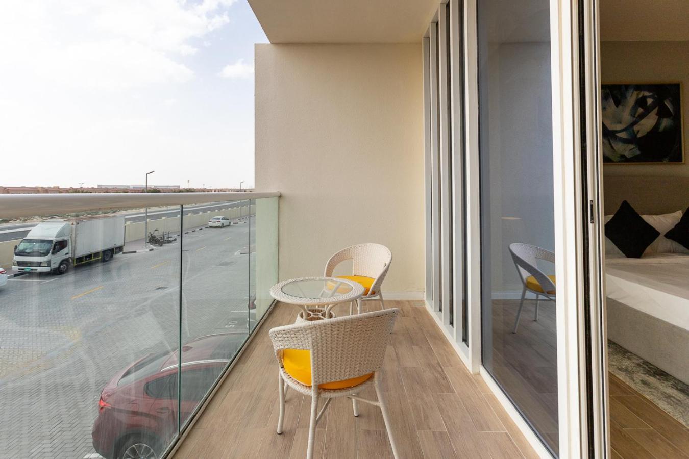 Family Friendly, 2br Townhouse In Rukan Community, Land - Allsopp & Allsopp *