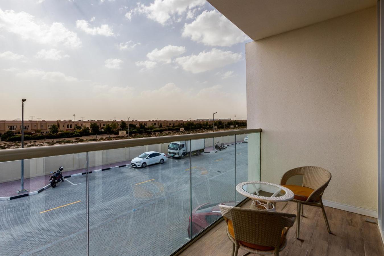 Family Friendly, 2br Townhouse In Rukan Community, Land - Allsopp & Allsopp * Dubai