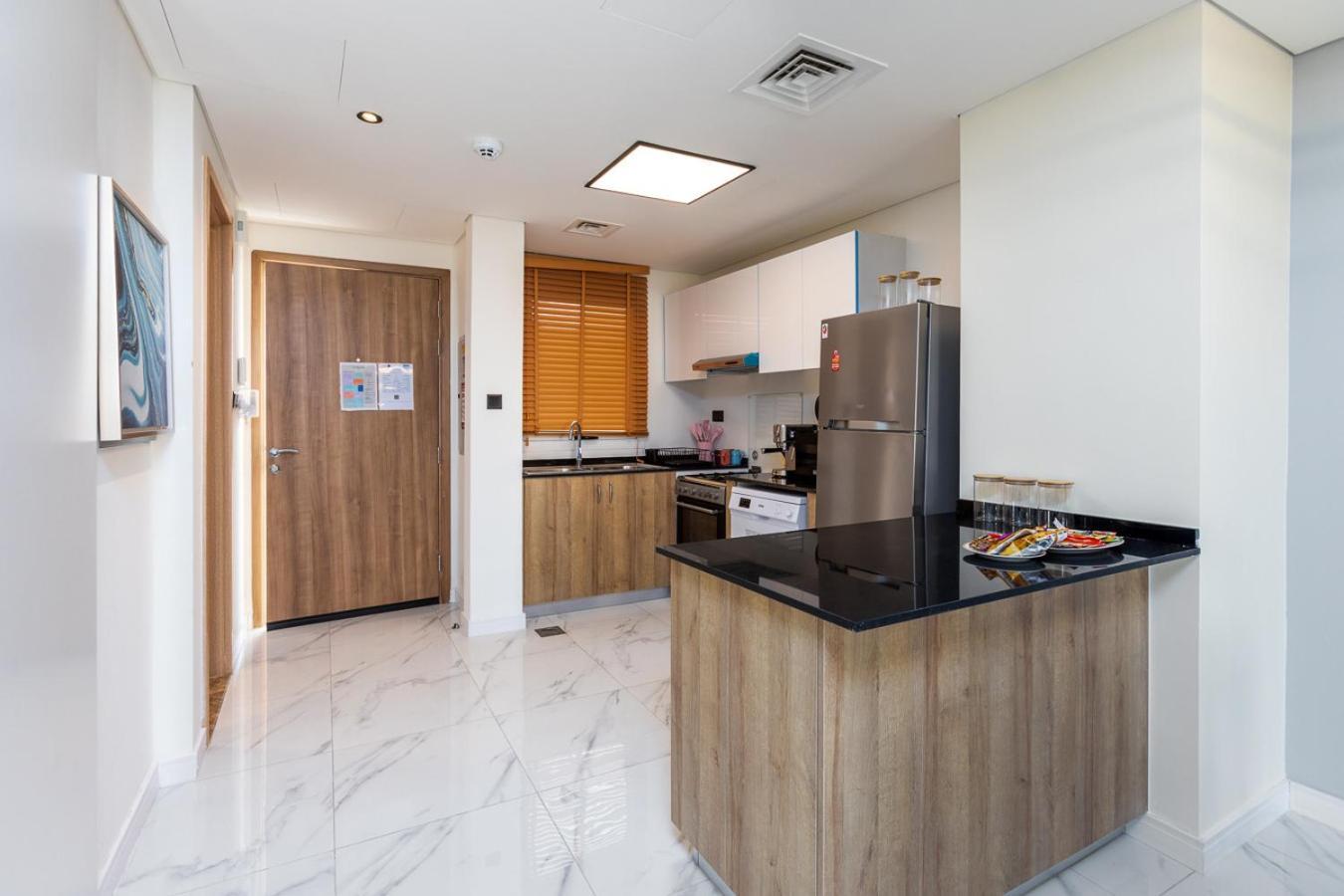 Family Friendly, 2br Townhouse In Rukan Community, Land - Allsopp & Allsopp *
