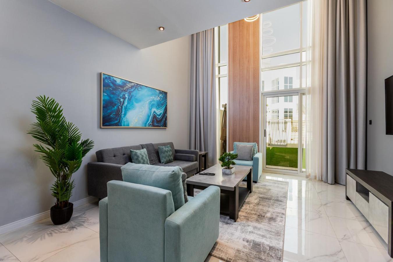 Vakantiehuis Family Friendly, 2br Townhouse In Rukan Community, Land - Allsopp & Allsopp Dubai